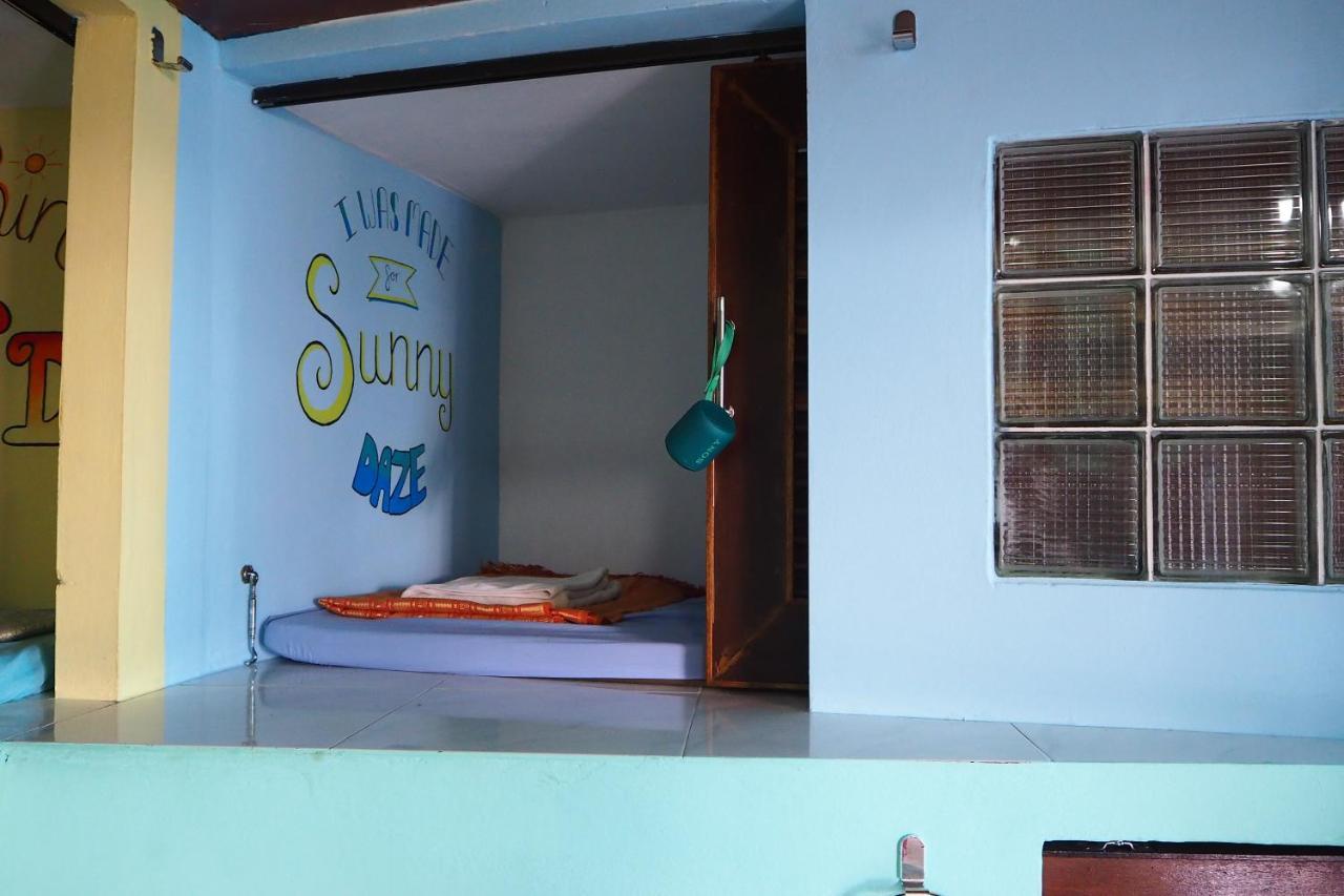 Sundaze Samet Hostel & Hangout Koh Samet Exterior photo